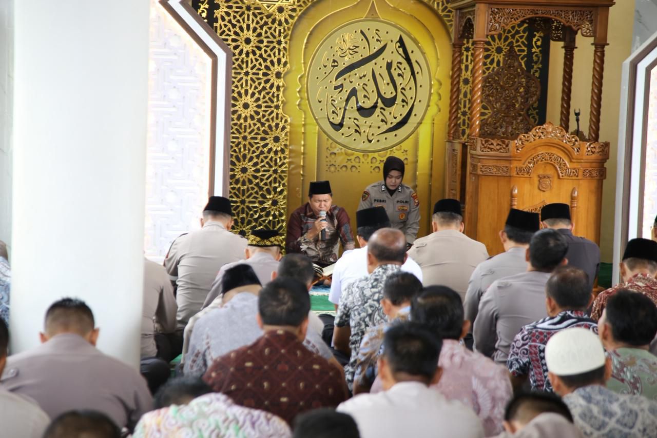 Polda Bengkulu Gelar Peringatan Nuzulul Qur’an 1447 H, Perkuat Nilai Keimanan dan Kebersamaan Personel