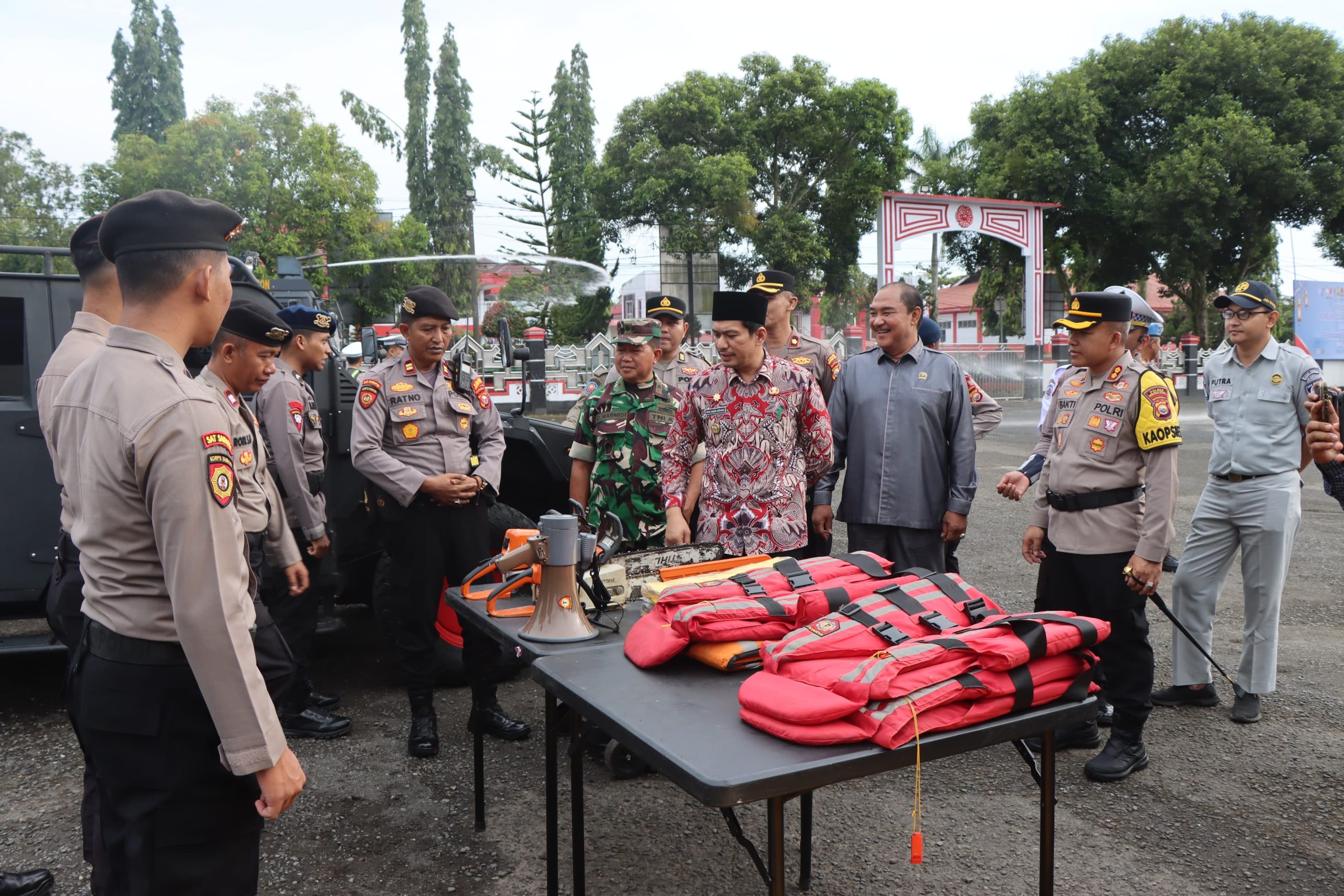 Bupati Bengkulu Utara Pimpin Apel Gelar Pasukan Operasi Ketupat Nala 2026